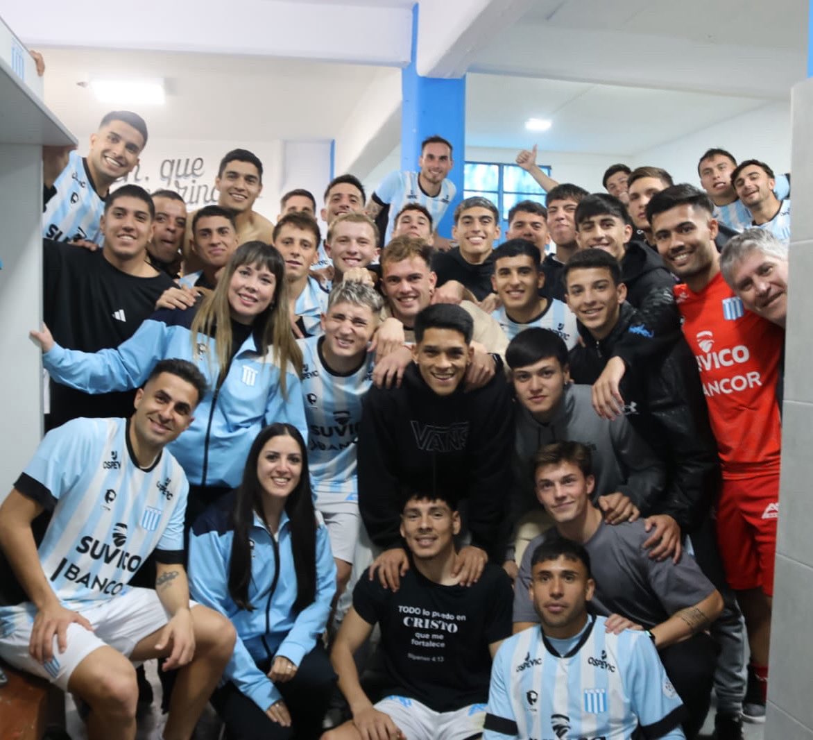 ¡¡Daaaaaaale la Acadeeeeemia!! 🤍🩵