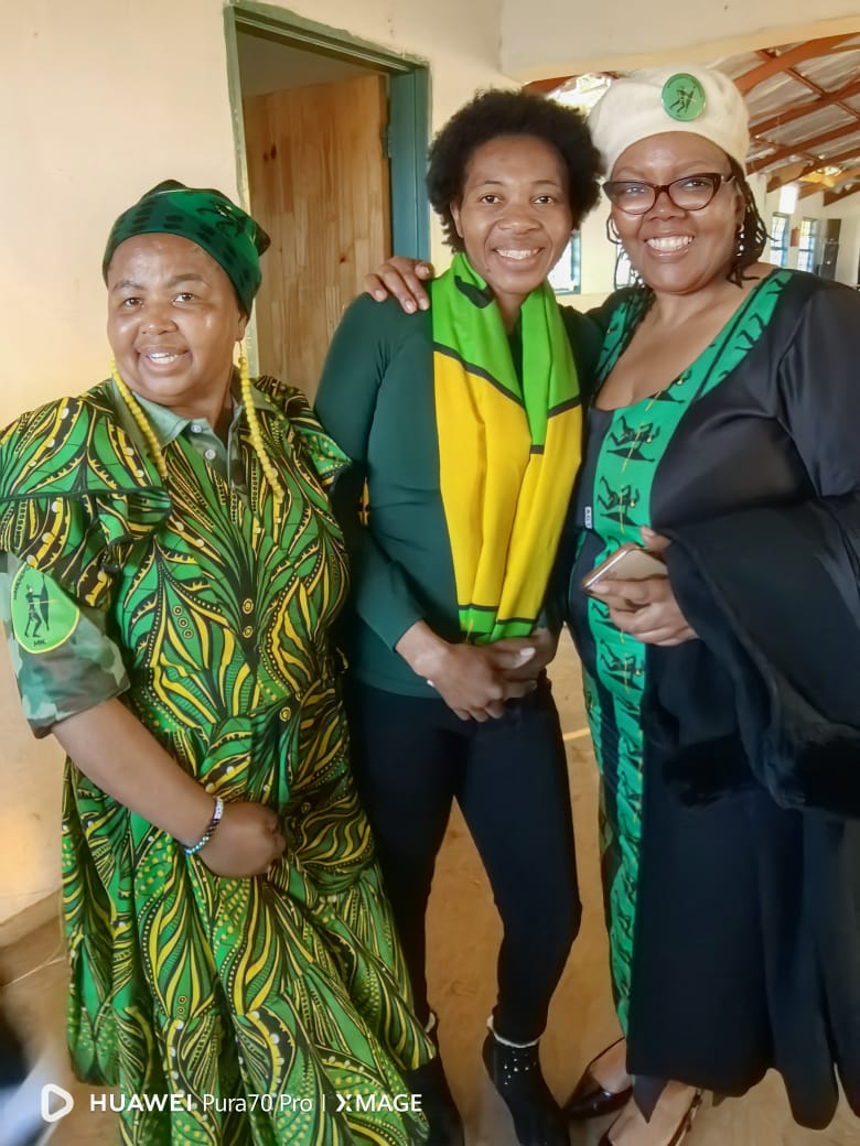 MkhontoweSizwex's tweet image. ✨ A Day of Power, Purpose, and Remembrance
On 20 July 2025, women of the MK Party gathered at Woodford Community Hall for the MKWL Launch Activation Programme, hosted by Uthukela Region in collaboration with other regions.
National Convenor Cde Nothando Shozi delivered a…