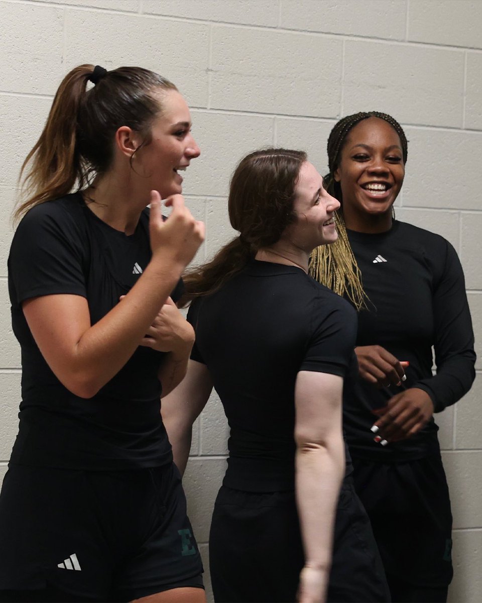 EMUWBB's tweet image. Gettin better and havin fun with it😆

#EMUEagles | #GreenLightGO