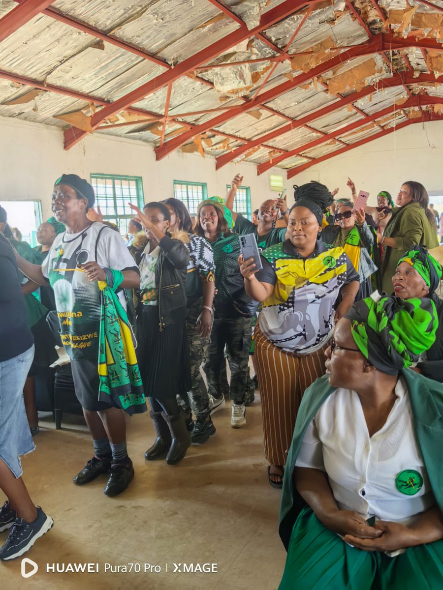 MkhontoweSizwex's tweet image. ✨ A Day of Power, Purpose, and Remembrance
On 20 July 2025, women of the MK Party gathered at Woodford Community Hall for the MKWL Launch Activation Programme, hosted by Uthukela Region in collaboration with other regions.
National Convenor Cde Nothando Shozi delivered a…