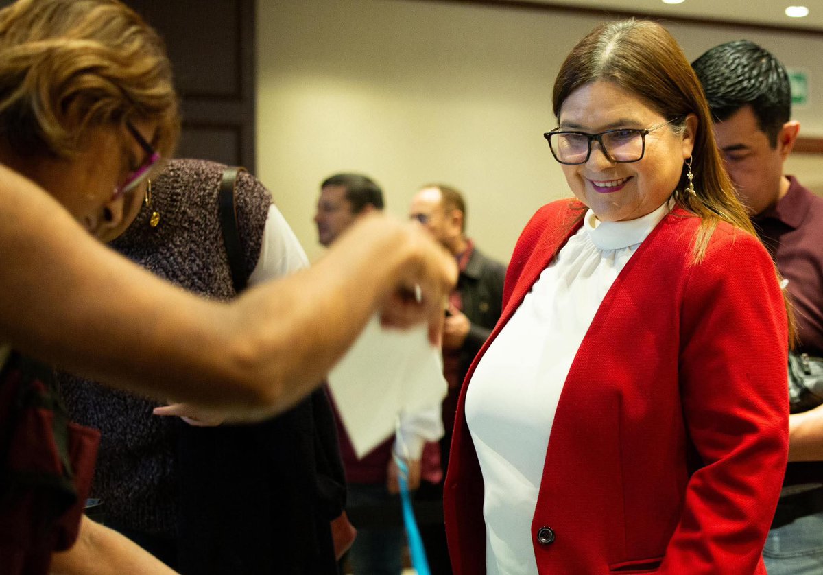 imeldacastromx's tweet image. La transformación no se detiene: se organiza, se fortalece y se proyecta con rumbo firme.
El Consejo Nacional de Morena aprobó 4 acciones clave: Comités Seccionales; una Escuela Municipalista; una estrategia de incorporación masiva al movimiento y la creación de un Consejo…