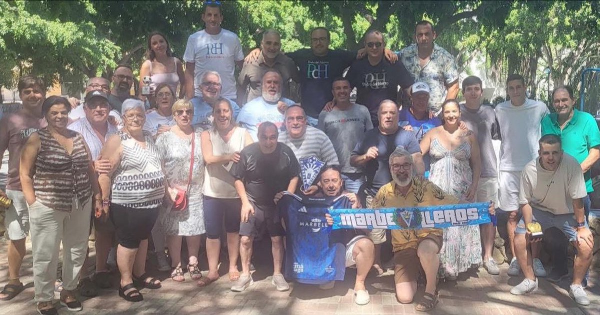 Una velada espectacular y ya van 12.

Larga vida Marbelleros.