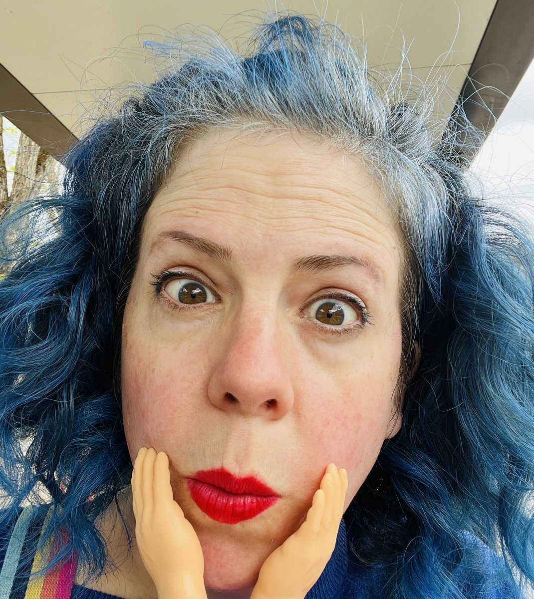 SarahVaci's tweet image. Just a normal British woman doing British woman things.
What other normal British woman things have you all been up to?