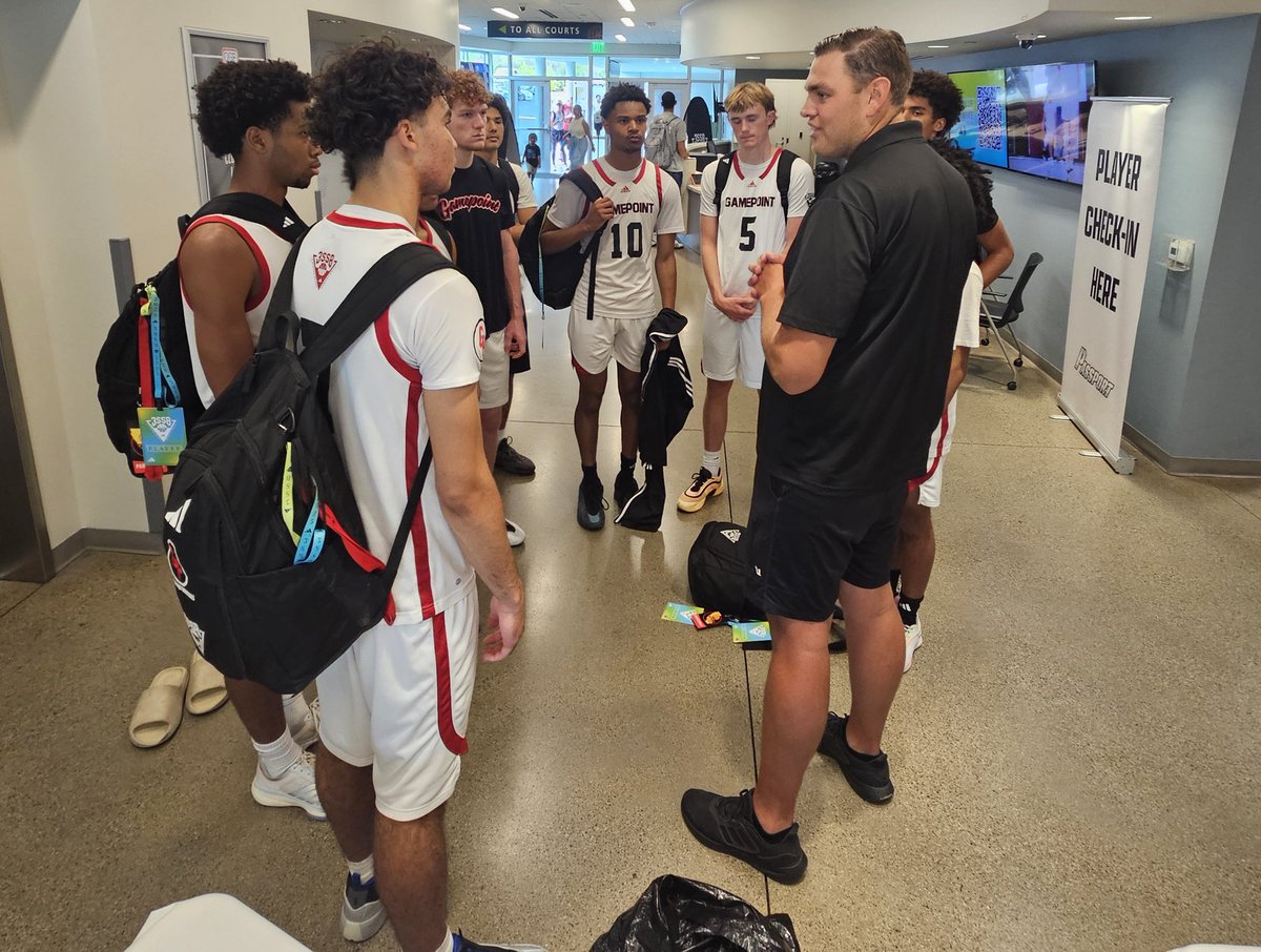 Gamepoint 16u 3SSB wraps up the season with a (57-44) win vs Compton Magic. '26 Paisios Polamalu led GP w/ 20pts, Brady Berlucchi (17pts) &amp; Tristan Anderson (11pts) were also in double figures. #GP <a href="/FullTimeHoops1/">Aaron Burgin</a> <a href="/AntBolt_3/">Anthony Bolton</a>