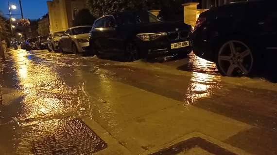 Mark Shepherd ππ· (@shepherdmg) on Twitter photo Richmond hill has been like a river since early this morning and nobody working on the burst main. <a href="/thameswater/">Thames Water π§</a> what's going on? Parking a van with flashing lights isn't fixing it. Richmond hill has been like a river since early this morning and nobody working on the burst main. <a href="/thameswater/">Thames Water π§</a> what's going on? Parking a van with flashing lights isn't fixing it.