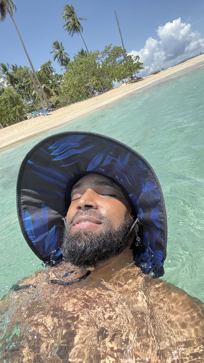 MauGonell's tweet photo. Summer 2.0 25 🌊 https://t.co/0aCW11yJTi