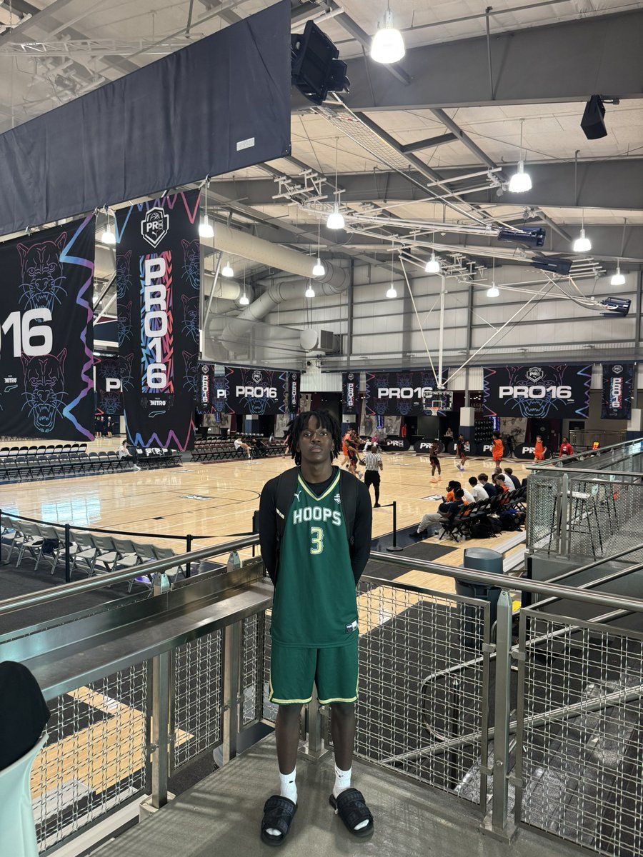 BryceJones2027's tweet photo. Sunday Funday here at Legends Event Center @PRO16League  @CollegeStation  More work to be done. @PUMAHoops  #puma #collegestation #sundayvibes #fyp #เสน่หาวาโยคิว3 #AllStarGames2025 https://t.co/EbINSIlkZJ
