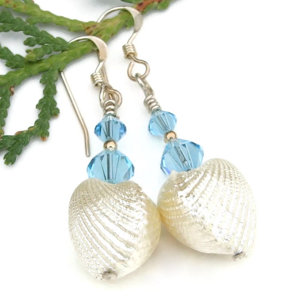 ShadowDogDesign's tweet photo. White #Heart Cockle #Shell #Earrings w/ Blue #Swarovski Crystals! via @ShadowDogDesign #ShopSmall #Handmade #BeachEarrings #ShellEarrings https://t.co/UF1FnSfhO6 https://t.co/78YIP5r8ta