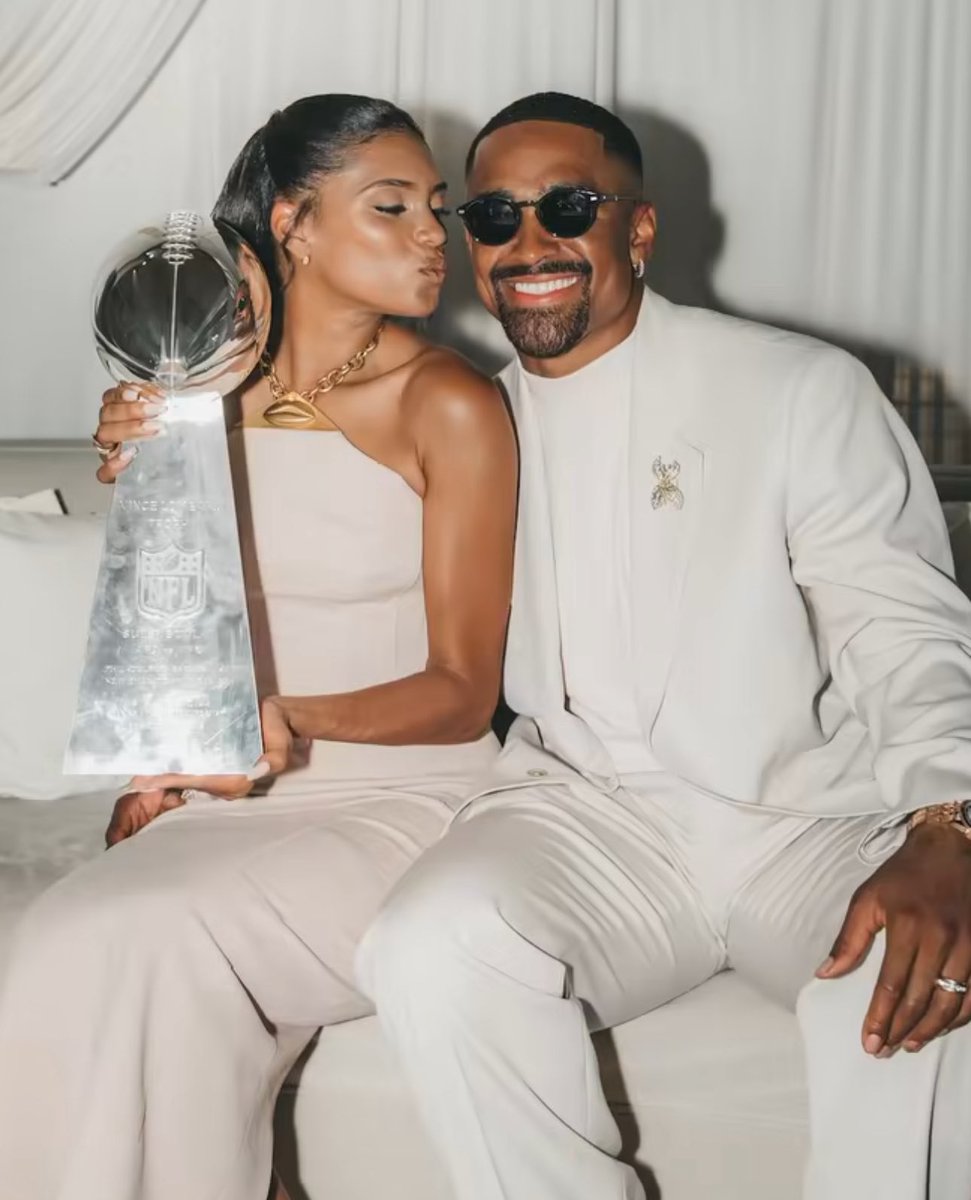 PHLEaglesNation's tweet image. Mr. and Mrs. Hurts posing with the Lombardi Trophy. 🦅💚
(📸: imvar on IG)