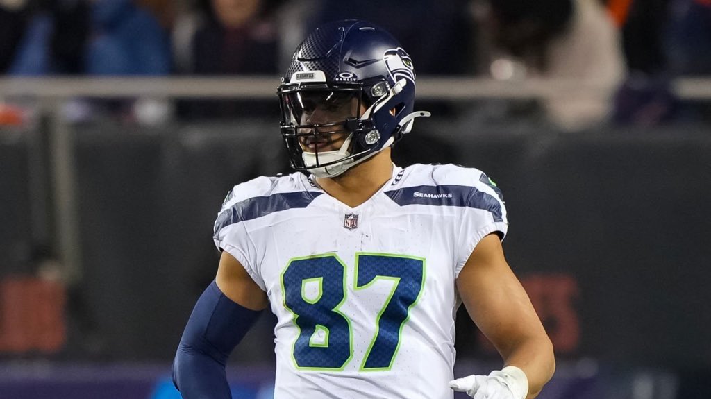 SleeperEagles's tweet image. Should the #Eagles go after veteran TE Noah Fant after he was released by the Seahawks?