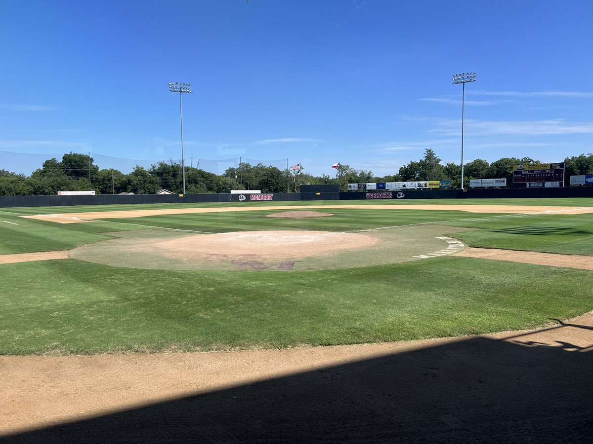 JamesTrietley's tweet image. LAST ONE AT HOME FOR A WHILE!
The @ABIFlyingBison vs the Fort Smith Marshals in the series finale! #FlyBisonFly
⏰: 6:05 PM (5:45 pregame)
📍: Walt Driggers Field - Abilene, TX
📻: streamdb8web.securenetsystems.net/cirrusencore/k…