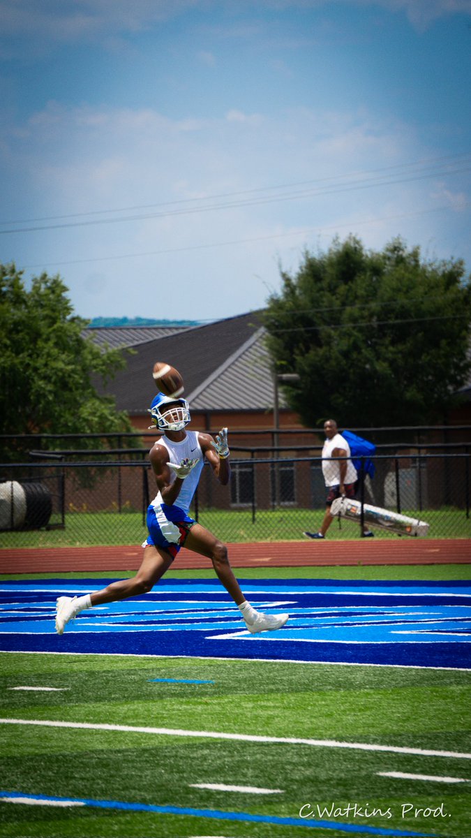Mrs. Caples (@msbird8455) on Twitter photo ๐ท Credit: C.Watkins_Prod
7v7 at Rockvale. The kid had a beautiful spiral thrown to him from our QB for a TD and before we got there, had a pick 6!!
Oh yeah Junior Szn Loading and I'm so ready for football ๐๐ช๐พ
Junior Szn loading....
Team Slim 14๐๐ช๐พ๐๐
<a href="/Slim_Leavell14/">Brandon โSlimโ Leavell</a> ๐ท Credit: C.Watkins_Prod
7v7 at Rockvale. The kid had a beautiful spiral thrown to him from our QB for a TD and before we got there, had a pick 6!!
Oh yeah Junior Szn Loading and I'm so ready for football ๐๐ช๐พ
Junior Szn loading....
Team Slim 14๐๐ช๐พ๐๐
<a href="/Slim_Leavell14/">Brandon โSlimโ Leavell</a>