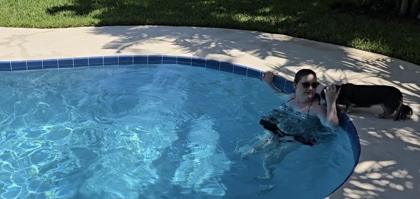 mistymeooww's tweet image. Went for a swim today 😍🌊