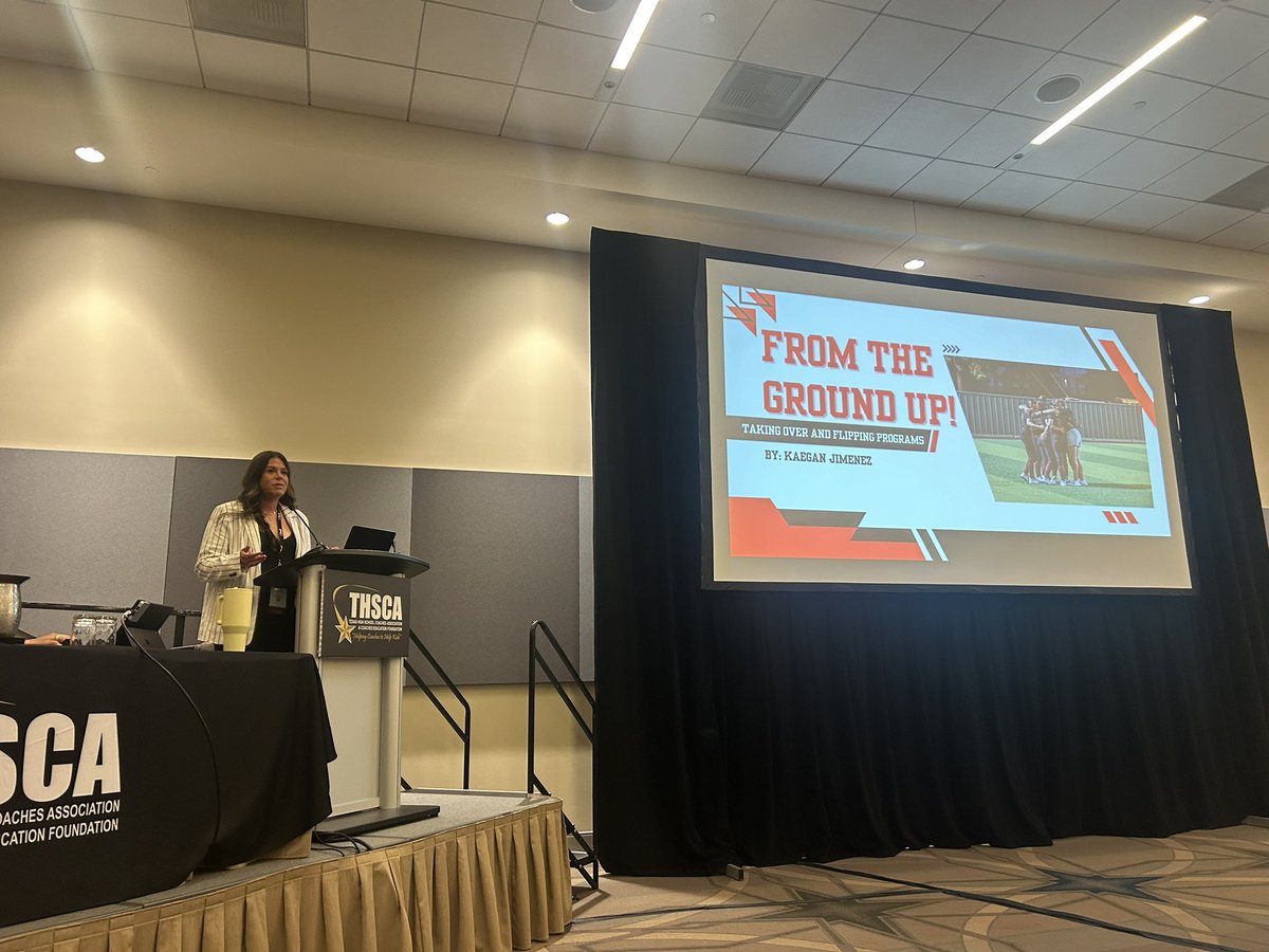 KaeganRenee's tweet image. I was honored to be able to speak today at @THSCAcoaches! I want to thank everyone who came& Given me the opportunities to lead programs and kids! & for the athletes who make it worth showing up day in and out! This profession is one of the best in the business! #THSCAconvention