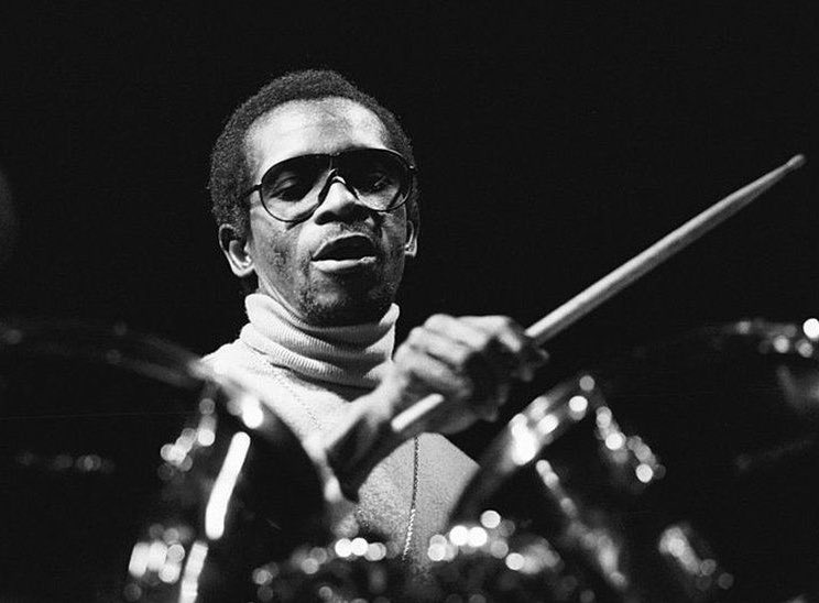 SVG__Collection's tweet image. Happy birthday to Tony Allen, born on this day in 1940!
Allen was the drummer and musical director of Fela Kuti's band Africa '70 from 1968 to 1979, and was one of the founders of the Afrobeat genre…
Fela once stated that “without Tony Allen, there would be no Afrobeat”