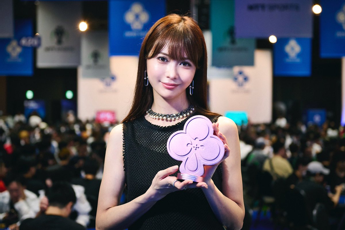 直筆サイン　岡本詩菜 直筆サイン 岡本詩菜 - メルカリ