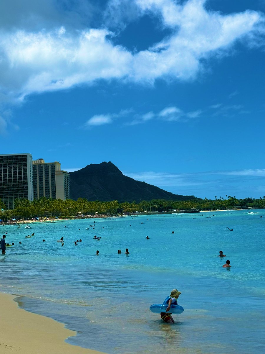 ShariqCyberX's tweet image. Aloha Hawaii…
#Honolulu #BeachTime