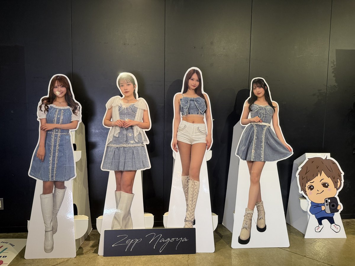 DK_onlyTN's tweet photo. Zepp名古屋で静かに観てきた
真依さんカッコよかった！えちえちというよりカッコよい！音圧！りおちゃん元気だった！ぴょんぴょん周りを元気づける。りさこさん声突き抜けてた！漫談も好きな感じ！ゆきたんニコニコ不動の妖精だった。蝉しぐれやっぱり好き。特典会は用事で行けず残念。
#きみとバンド https://t.co/Izgnk6N5g4