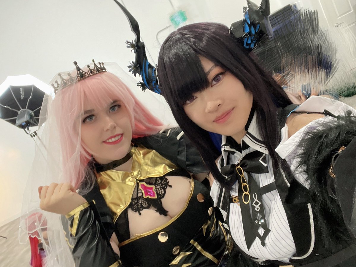 _slccbi's tweet photo. Quick selfie from the demonic duo?! 

Hope everyone’s enjoying their latest release as much as we are! <3 

We fall, we rise, we override 🎶 
#callillust #ravencrafts https://t.co/yz7gK4tC0R
