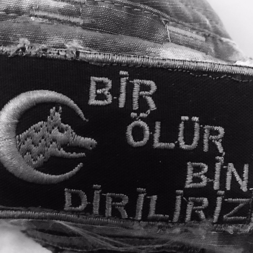 Piri_Meftun's tweet photo. @Kehf_tekI_iz Eyvallah.. Rabbim ayağınıza taş değdirmesin. 🤲🏻🇹🇷🇵🇸🌹🕋 https://t.co/RfnDoIx3fX