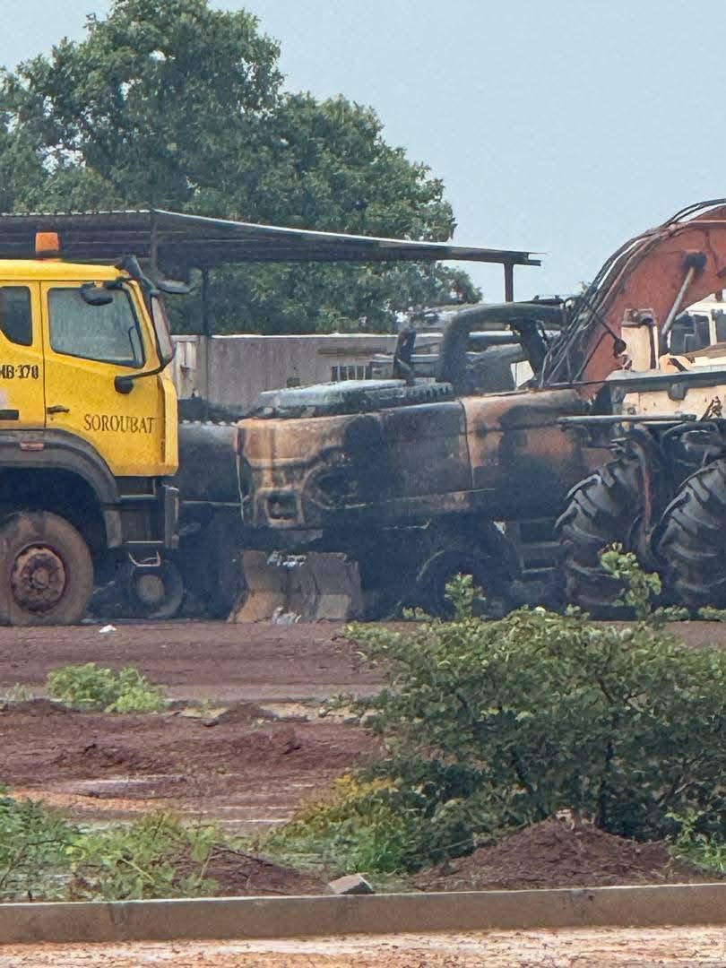 WerbCharlie's tweet image. 馃嚙馃嚝|#BurkinaFaso: JNIM reportedly attacked Fada N鈥橤ourma university yesterday, destroying a significant amount of machinery and construction equipment. The group has struck the university on several occasions in recent weeks.