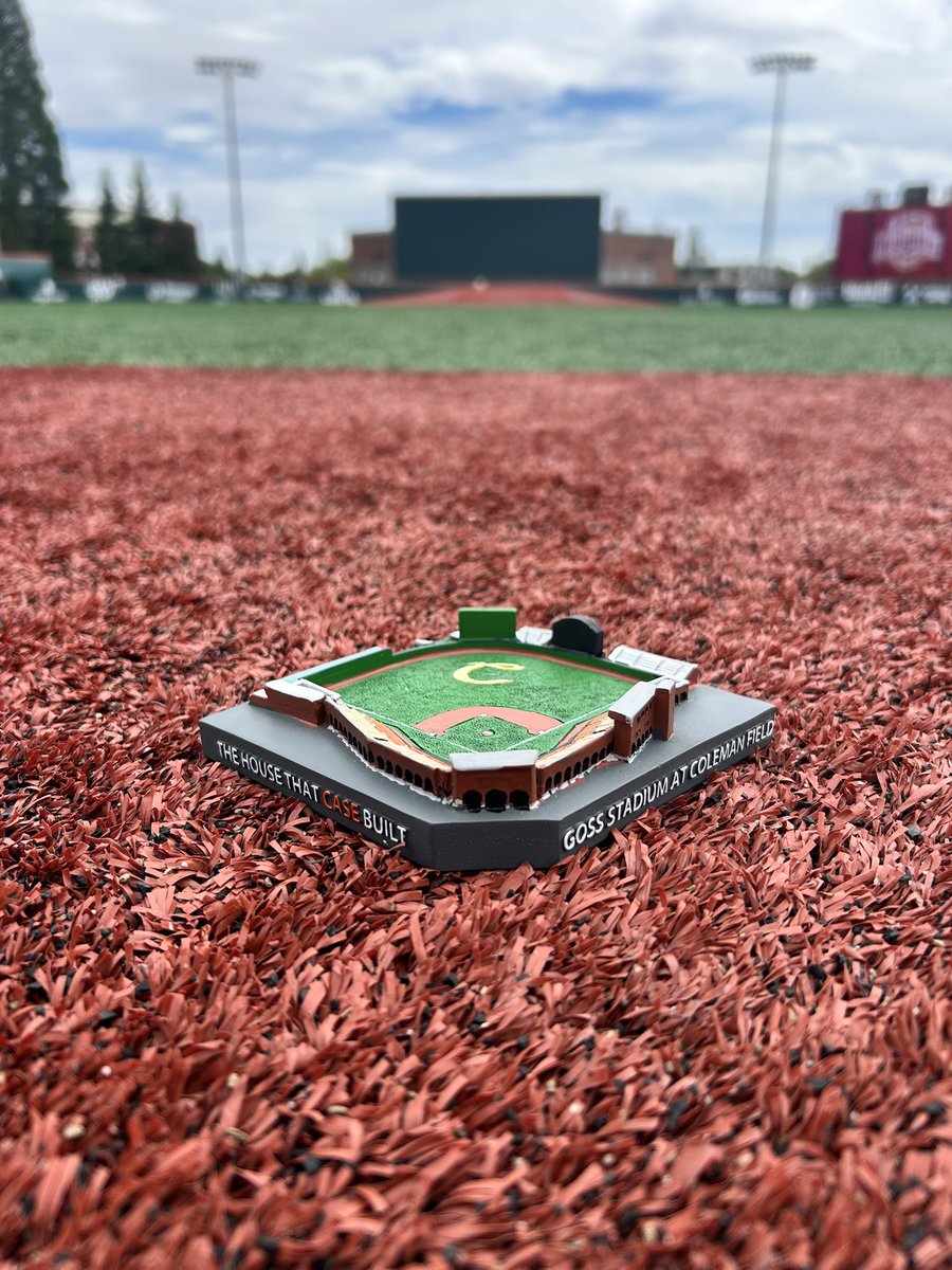CorvKnights's tweet image. Get to Goss. It's Pat Casey Night. First 250 fans through the gates get Goss Stadium replicas - The House That Case Built. First pitch is 5:05 pm. @BeaverBaseball