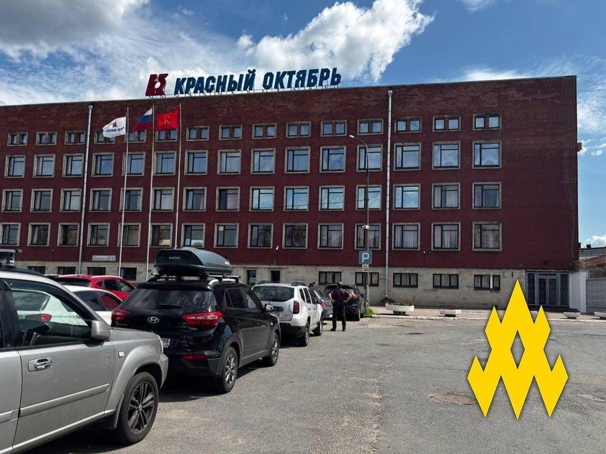 atesh_eng's tweet image. ❗️ATESH agents scouted the Krasny Oktyabr plant in St. Petersburg (59.996630, 30.365872), which makes engines and systems for MiG & Su jets. This site supports Russia’s combat aviation. Data sent to 🇺🇦 Defense Forces. #RussianUkrainianWar