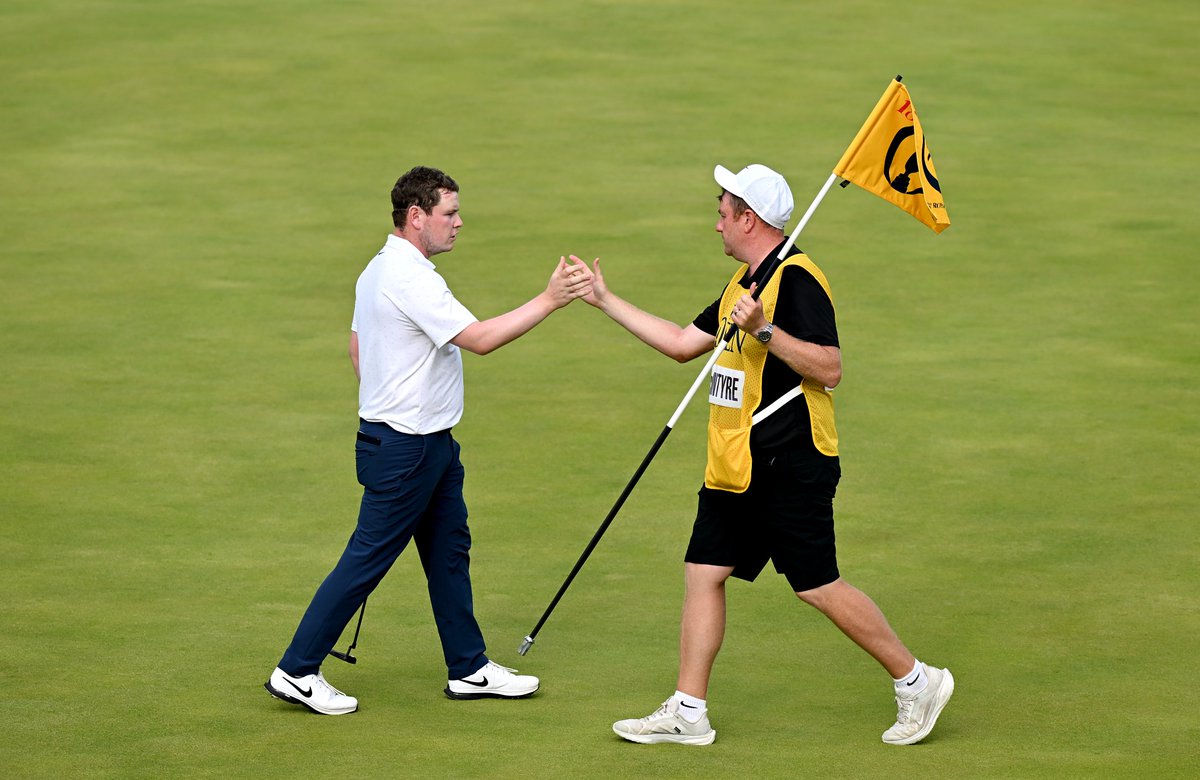 bouncespmgt's tweet image. DEJA VU.... ππ₯
Four birdies in the last 5 holes to get to -10 and @robert1lefty repeats the feat of 2019, with another Portrush top 10 @TheOpen
This time a tie for 7th.
Another outstanding Major championship showing.
Take a bow Bob ππ½ββοΈ
β³οΈπ΄σ §σ ’σ ³σ £σ ΄σ ΏππΌββοΈπ