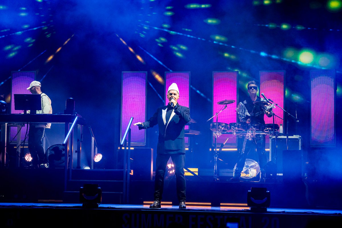 LuccaSummerFest's tweet image. Impossibile restare seduti, impossibile non ballare con i Pet Shop Boys sul palco! Grazie per questa notte pazzesca e di grandissima energia!

#LSF25

Foto di Luca Marenda