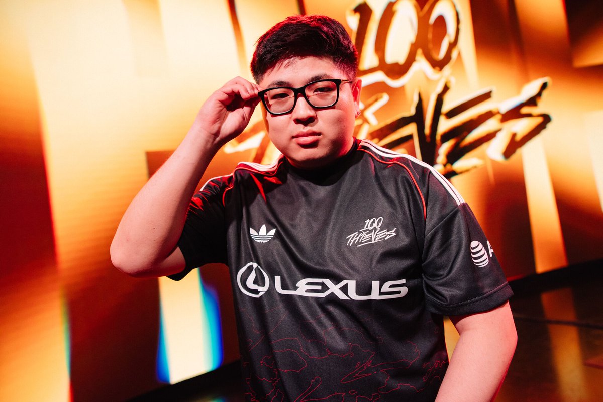 VALORANT Esports NA (@valesportsna) on Twitter photo This rookie is ready to make a name for himself 🔥
<a href="/100T_VAL/">100 Thieves VALORANT</a> take Bind 13-10! #VCTAmericas This rookie is ready to make a name for himself 🔥
<a href="/100T_VAL/">100 Thieves VALORANT</a> take Bind 13-10! #VCTAmericas