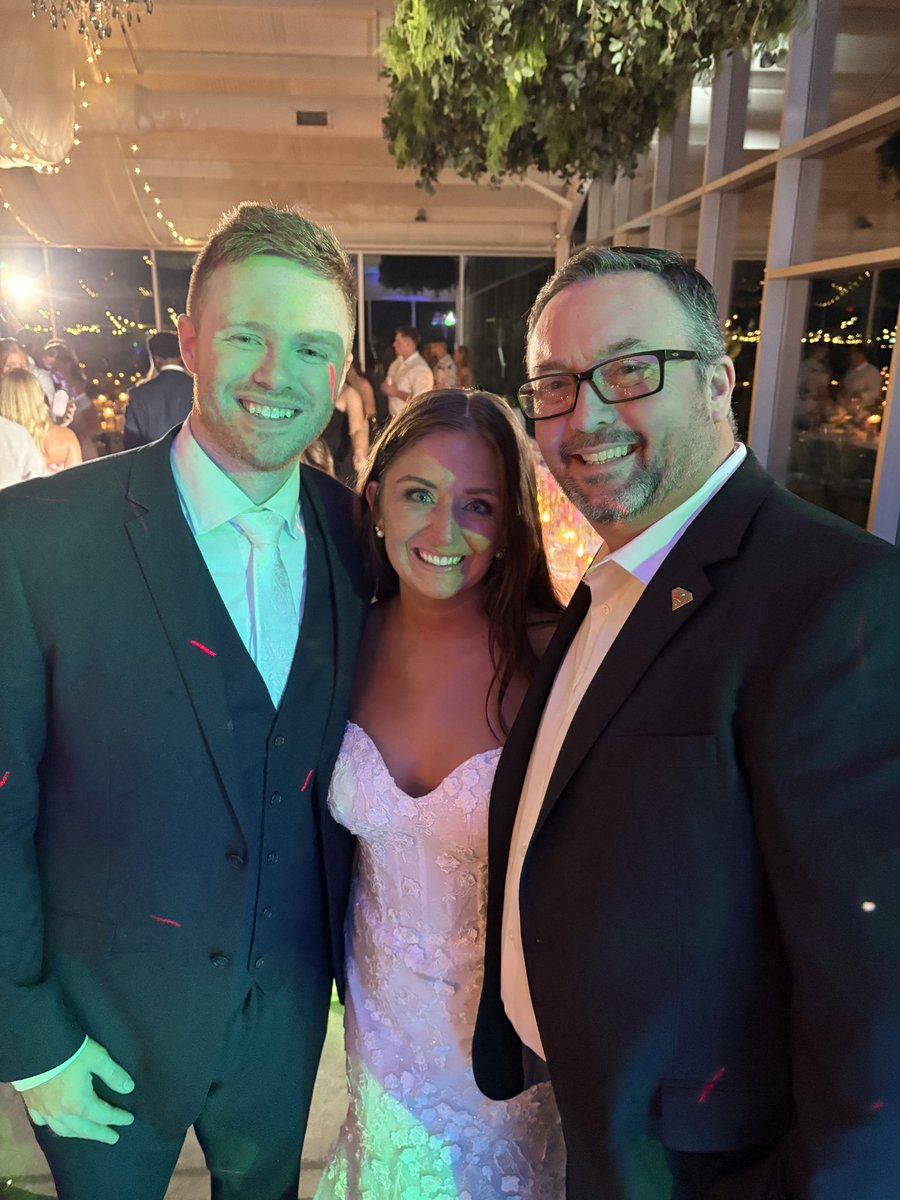 WyattWheeler_NL's tweet image. Art turned his speech into the "Roast of Wyatt" but it was pretty perfect.
Had a few great Missouri State Bears in the house.