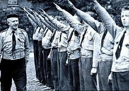 irelandbattles's tweet image. #OnThisDay 1933 Eoin O'Duffy, ex Chief of Staff of the IRA, General & admirer of Benito Mussolini, was made leader of the Army Comrades Association i.e. the Blue Shirts, a quasi fascist organisation that later joined with other parties to become Fine Gael.
#Ireland #History