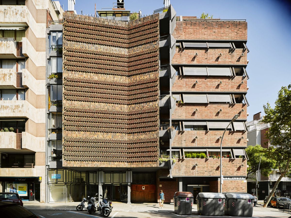 retokommerling's tweet photo. #ClasicosDeArquitectura 
Ricardo Bofill https://t.co/VMp3JXHxOx
