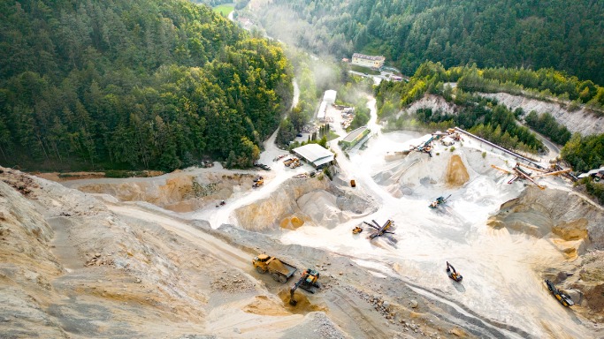 IWF's tweet image. ⛏️ Two New U.S. Mining Projects Could Cut Our Dependence on China | @Gabby_Hoffman
"These two mining projects alone, if scaled up, can become mineral independent while strengthening our national security interests."
Read more: iwf.org/2025/07/14/two…