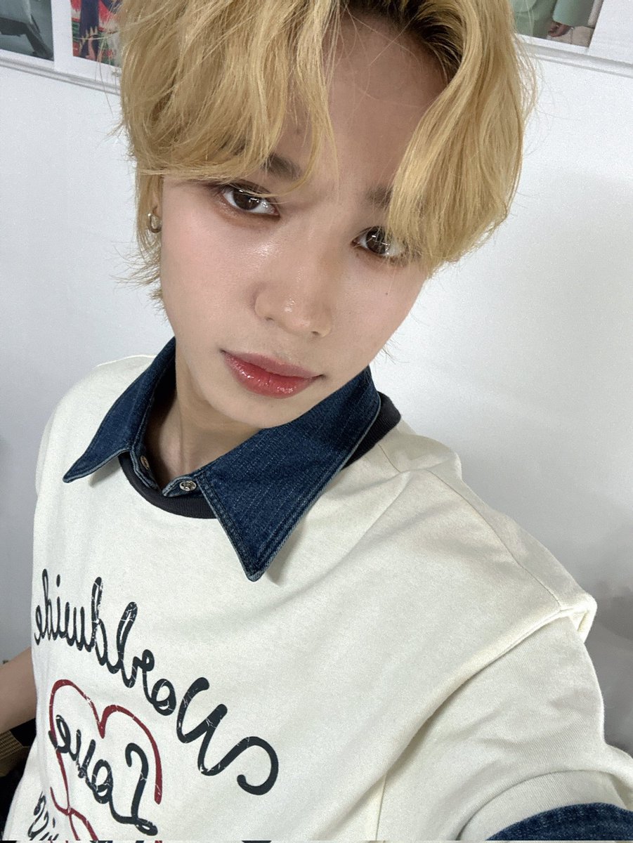 7to8france's tweet photo. + CHAT ≫ Avez-vous regardé notre 🙏🏻🙅🏻✋🏻☔️MV ? (Si vous l'avez regardé, vous devez le regarder dix fois de plus🫵🏻)
#D_OM #帝翁 #디옴
#SEVENTOEIGHT #7to8 https://t.co/OBUXWwReCo