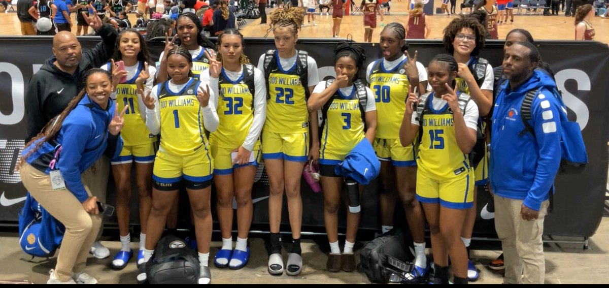 Proud of this team💯Made it to the Nike nationals elite 8💯 A few baskets go our way and it’s a different result. But we always say, just play your heart out and let the basketball gods sort it out💯 we learned, grew and came out better players💯 shouts to the coaching staff💯