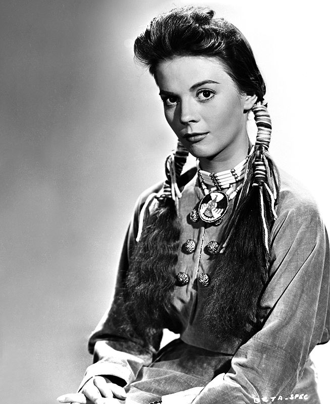 DavidLambertArt's tweet image. Happy Birthday to the late Natalie Wood, born Natalie Zacharenko 87 years ago today