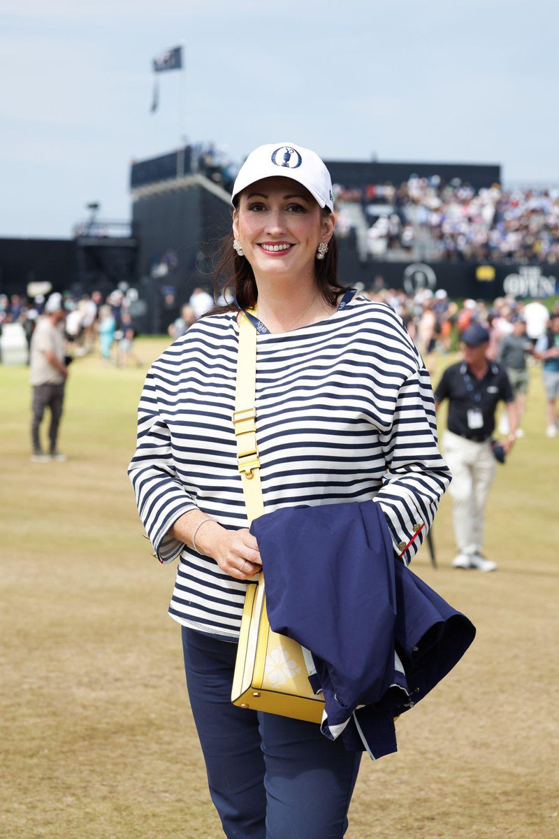 little_pengelly's tweet image. What an incredible success the 153rd Open at Royal Portrush has been! Attracting tourists from across the globe, a TV audience of so many millions, and promoting our wonderful Northern Ireland to the world!
Well done to the over 6000 volunteers, to the @RandA and to Royal…