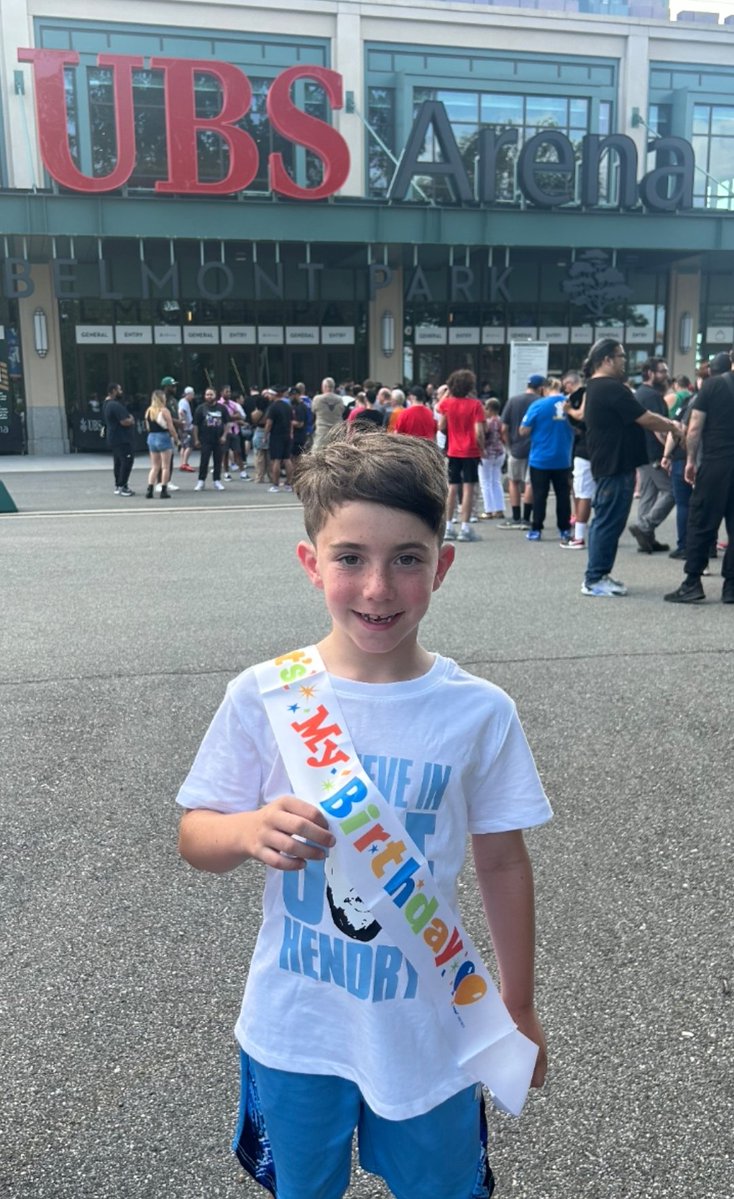 TheWWKid's tweet image. My cousin Declan is having his birthday at @ThisIsTNA #Slammiversary If anyone bumps into him there tonight, please wish him a Happy Birthday for me!!! ❤️👨👦 @joehendry @Santana_Proud @AJFrancis410 @MylaGrace_x @MATTHARDYBRAND @JEFFHARDYBRAND @TheMattCardona #TNASlammaversary