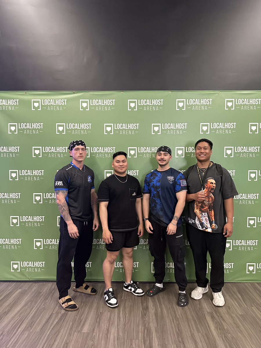 LocalhostDenver's tweet image. Win or lose, the vibes are still high! #dropzone #localhostdenver