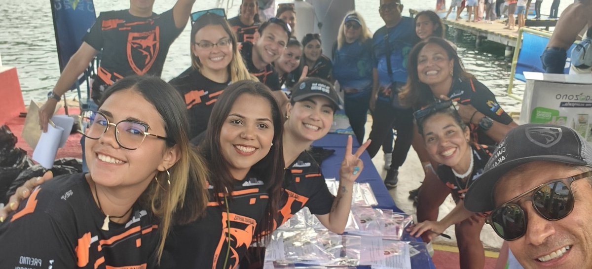 AngelsOpenWater's tweet image. #20Julio Fotos 4/4 #competencia #natacion de #AguasAbiertas Parque Nacional 3K #OpenWater Edo #Sucre más de 600 #atletas org @fundacion_MAR @antonionatacion e @ivettelanegra - @LiderEsDeporte @andresraulpaezp @hdellasala @RevistaFortius @PlaysOfTheWeek @colordeltiempo