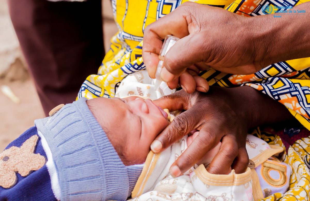 oms_benin's tweet image. 2ème Tour de la Campagne de #vaccination 💉💧 contre la #Poliomyélite
🗓️ 19-21 juillet 2025
3️⃣ jours de campage nationale
pour #proteger ➕️ 4️⃣ millions d'#enfants de 0️⃣ à 5️⃣9️⃣ mois !
Accueillons les équipes de vaccination.
Ensemble, construisons un avenir sans polio.…