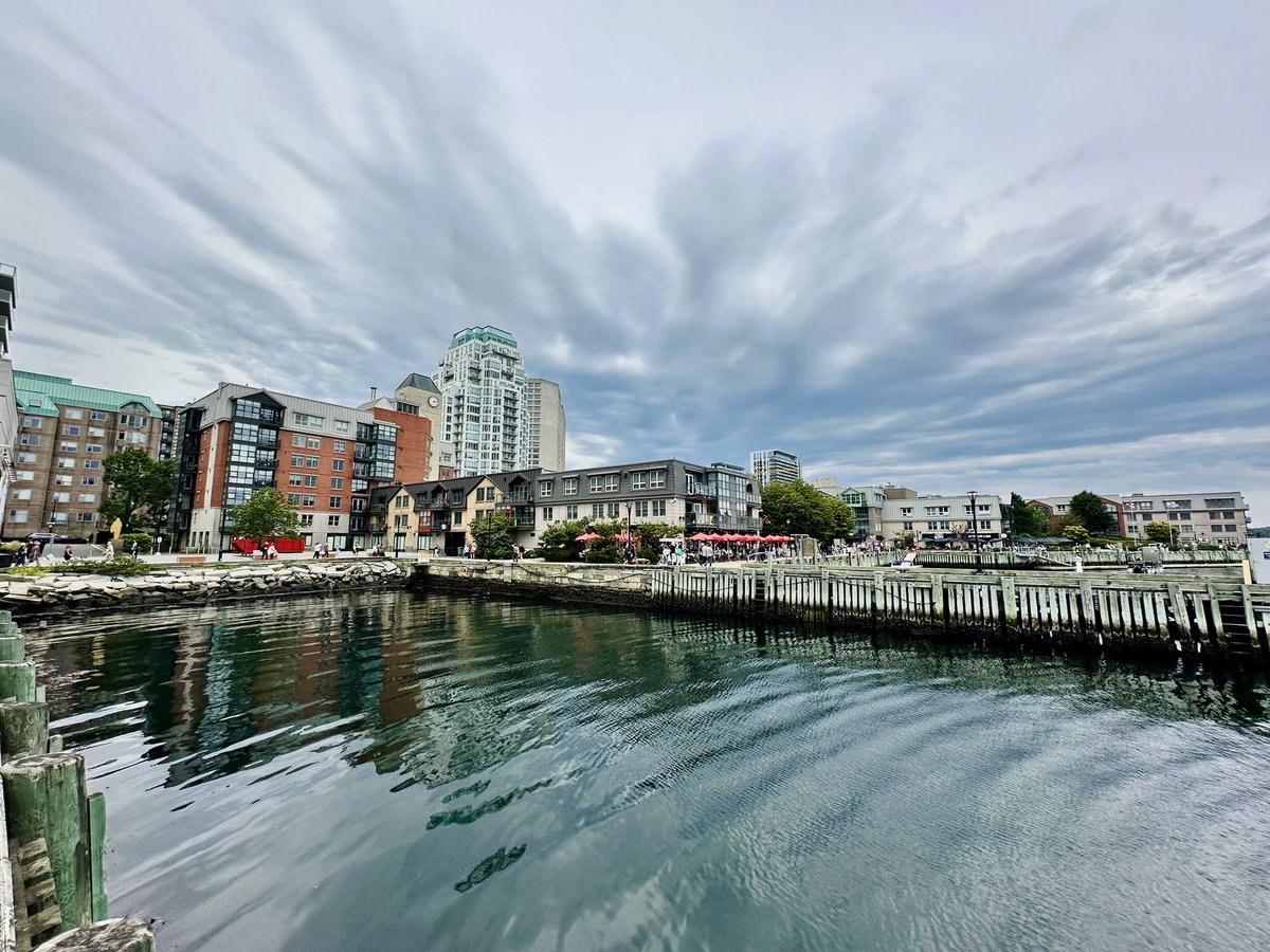 Bigdazw's tweet image. Enjoyed today at the waterfront here in Halifax also caught some of The African Festival of Arts & Culture. Basically just relaxed before Chester’s surgery tomorrow early tomorrow morning.