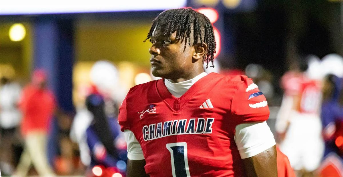 Just over 30 minutes from Top100 ATH Derrek Cooper announcing his college decision on <a href="/CBSSportsHQ/">CBS Sports HQ</a> 

Watch here: 

247sports.com/college/texas/…