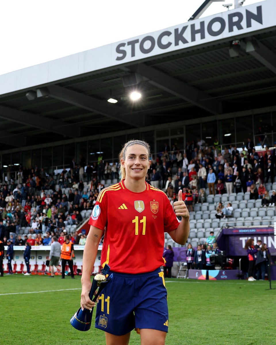 Alexia Putellas has the most shot-creating actions so far at #WEURO2025

🥇30 Alexia Putellas 🇪🇸
🥈25 Claudia Pina 🇪🇸
🥈25 Klara Bühl 🇩🇪
22 Johanna Rytting Kaneryd 🇸🇪
20 Mariona Caldentey 🇪🇸
20 Patri Guijarro 🇪🇸
17 Filippa Angeldahl 🇸🇪