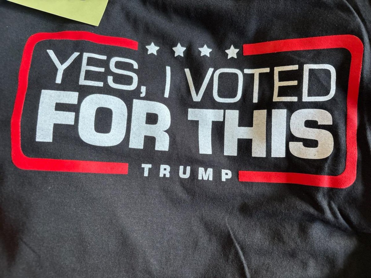 mngop's tweet image. 🎉 Big thanks to our hard-working intern, Nathan! He spent 4 days with the fantastic Rice County Republicans at the Rice County Fair, rolling out new merch for our MN State Fair Booth next month! 💪 #RiceCountyFair #MNStateFair