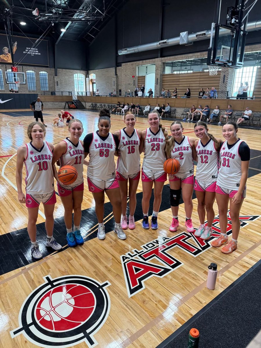 NELasersHoops's tweet image. Great job by the 15U at the Summer Finale going 3-2 and losing two close games. Great group of young ladies! Thanks to Coach Johnson and Kelle!