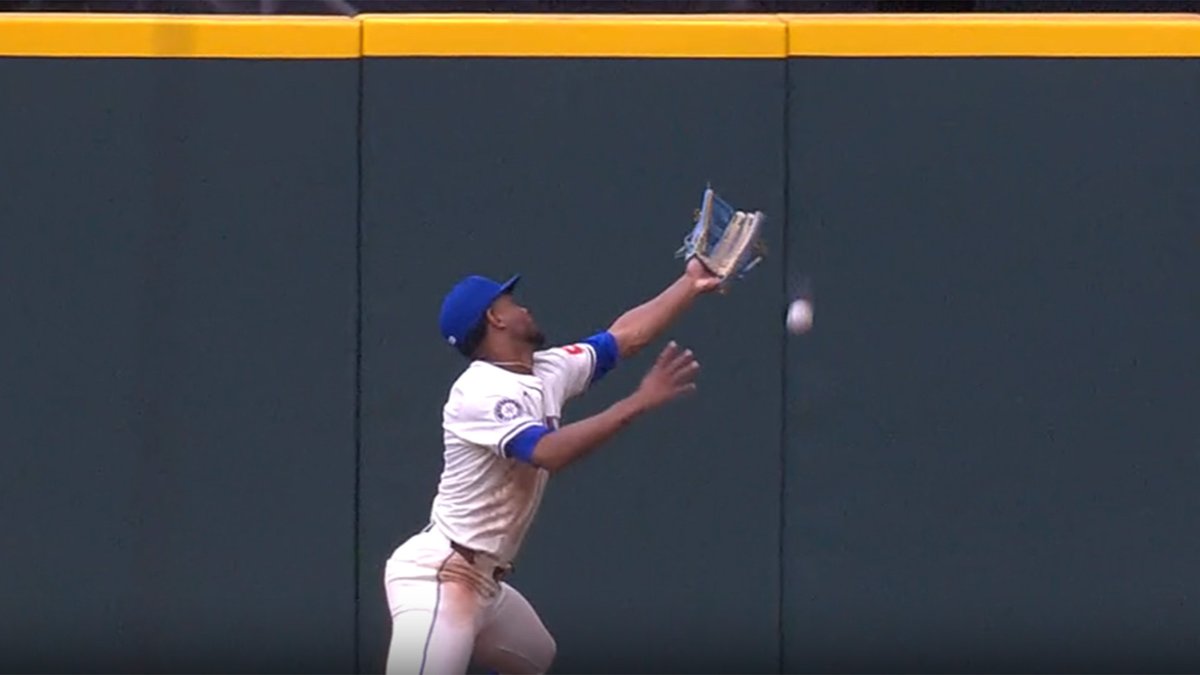 DKramer_'s tweet image. It’s now 9-3 here in Seattle after Julio Rodríguez loses a line drive off the bat of Taylor Trammell that goes for a two-run double here in the 7th inning.
All of Houston’s runs in this game have been unanswered since Seattle took a three-run lead early.