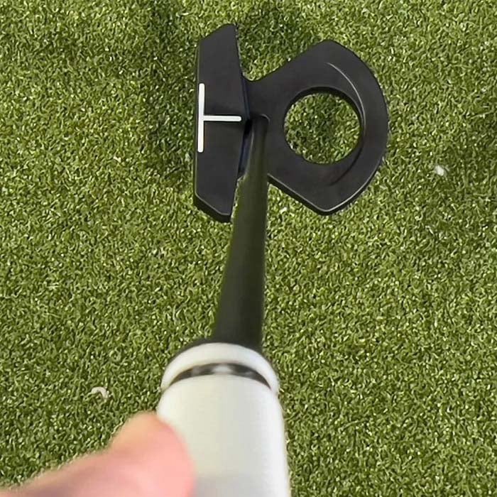HypemanHahn's tweet image. I love golf as much as anyone you likely know but I cannot understand for the life of me why anyone would want a putter like this #golf #labputter