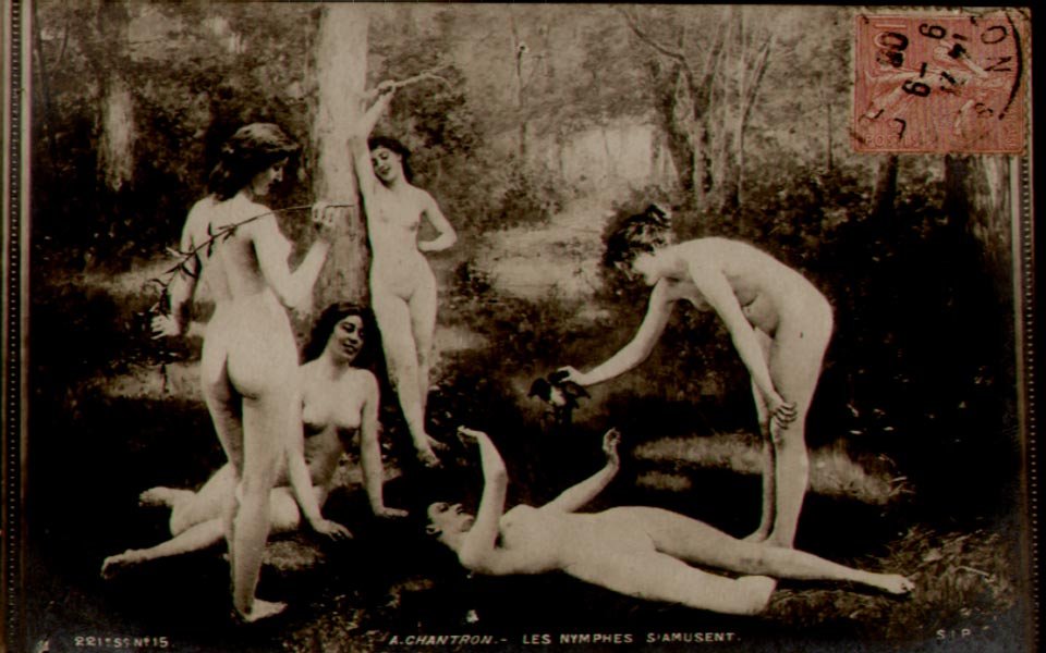 greenTetra_'s tweet image. Browsing the Wikimedia Commons category "black and white photographs of nude women" for fun.